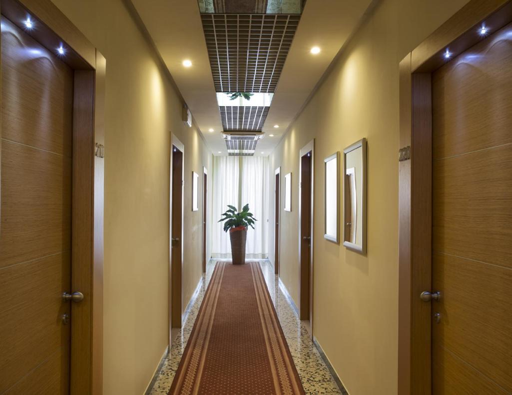 רימיני Acasamia Welchome Hotel מראה חיצוני תמונה