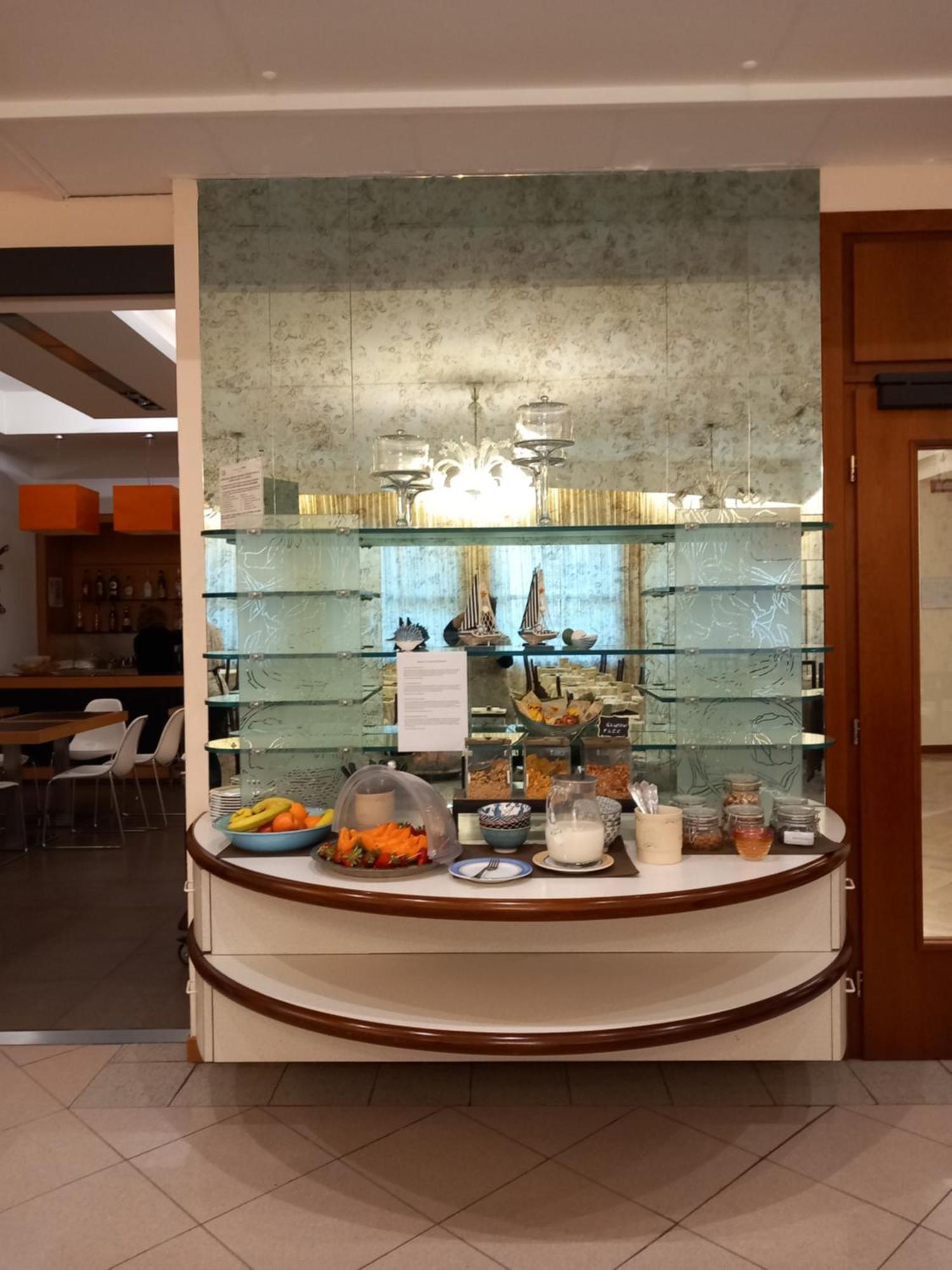 רימיני Acasamia Welchome Hotel מראה חיצוני תמונה