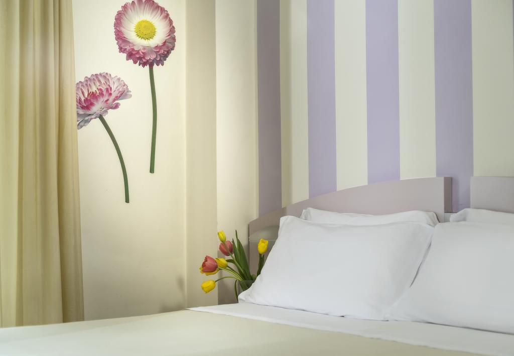 רימיני Acasamia Welchome Hotel מראה חיצוני תמונה
