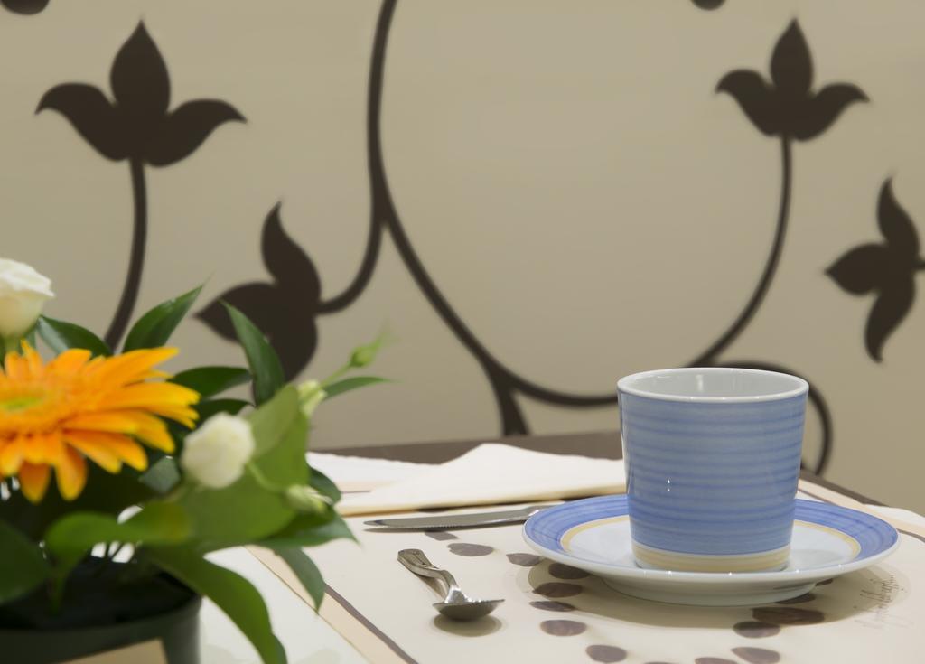 רימיני Acasamia Welchome Hotel מראה חיצוני תמונה